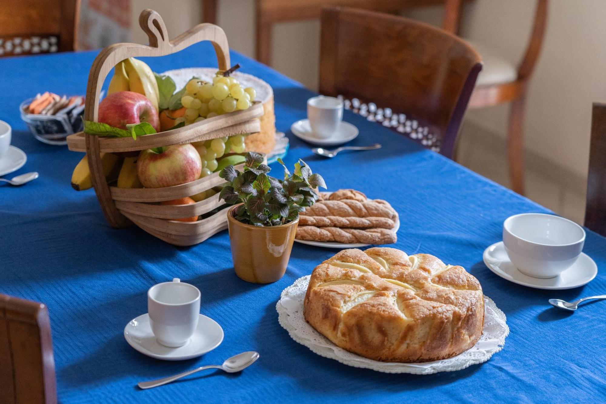 Iris Bed and breakfast 3*